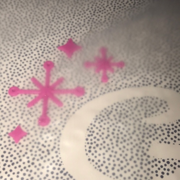 Nwt Cosmetic case by Benefit - Picture 3 of 5